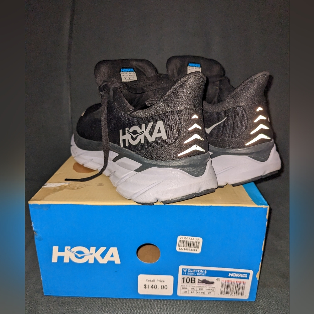 HOKA w Clifton